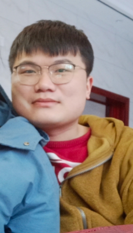 李文陆的第一张照片--承德相亲服务中心