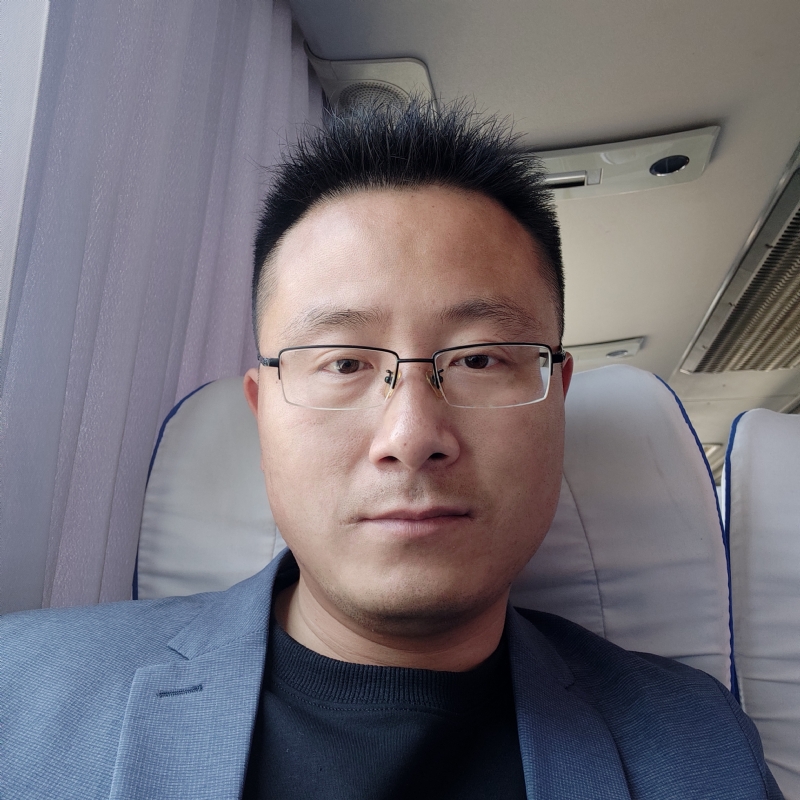 桑业挺的第一张照片--承德相亲服务中心