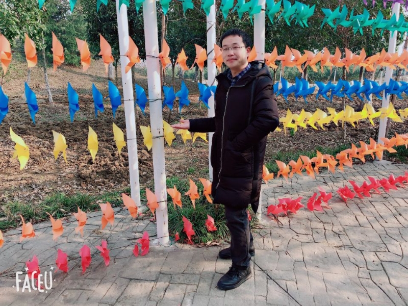 童话里的海的第一张照片--承德相亲服务中心