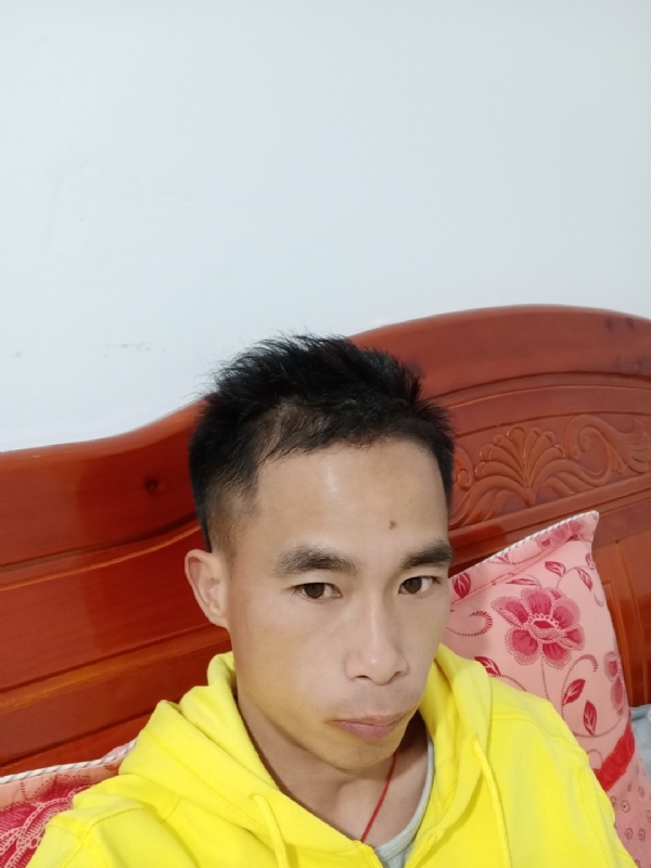 小biu崽的第一张照片--承德相亲服务中心