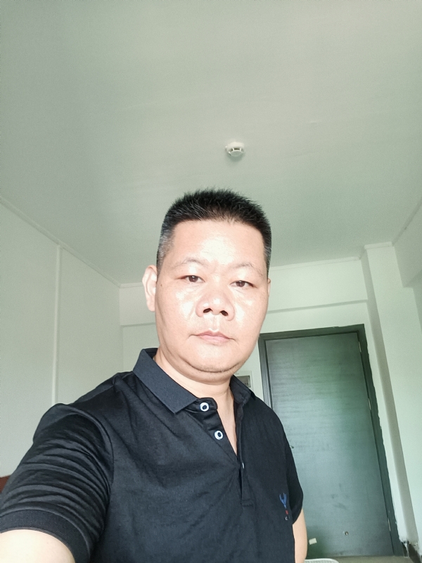 XAUXU的第一张照片--承德相亲服务中心