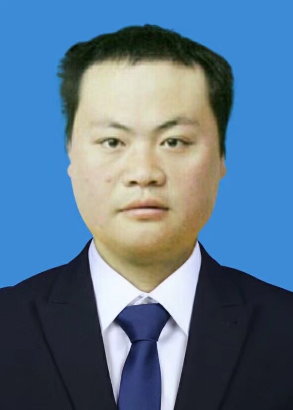 小刘的第一张照片--承德相亲服务中心