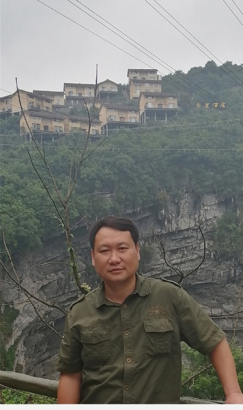 迷彩人生的第一张照片--承德相亲服务中心