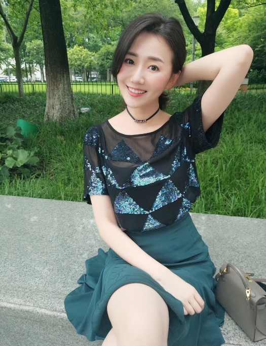 Leanna的第二张照片--承德相亲服务中心