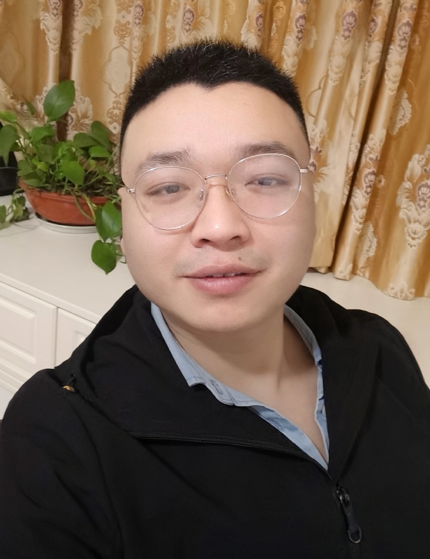 华哥的第二张照片--承德相亲服务中心