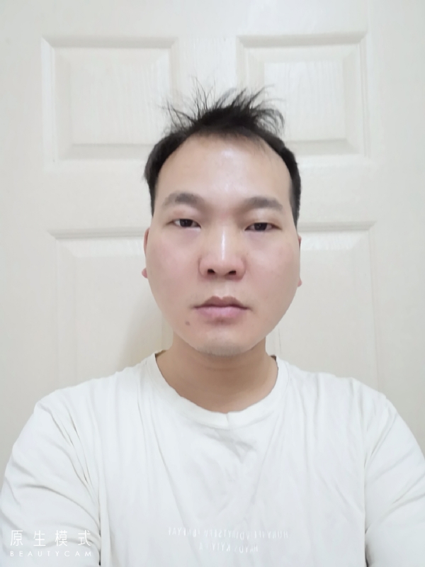 默默的第二张照片--承德相亲服务中心