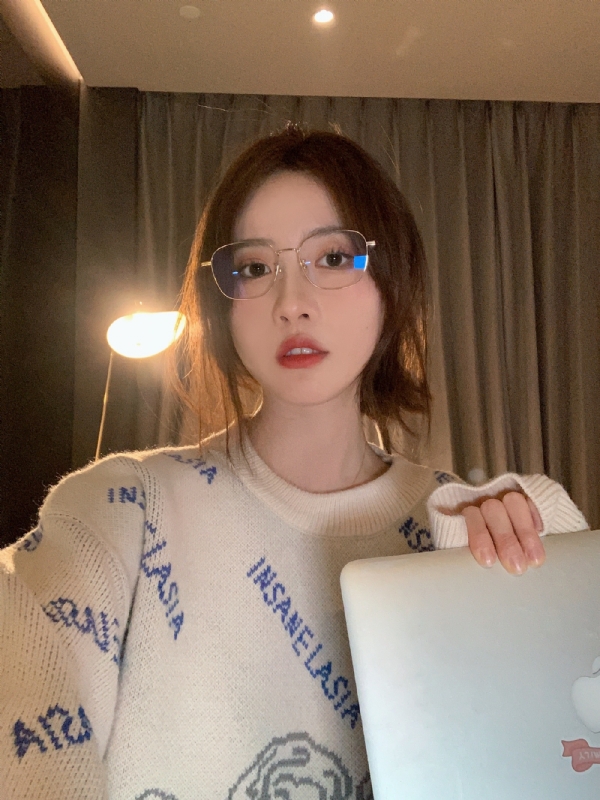 小曦的第一张照片--承德相亲服务中心