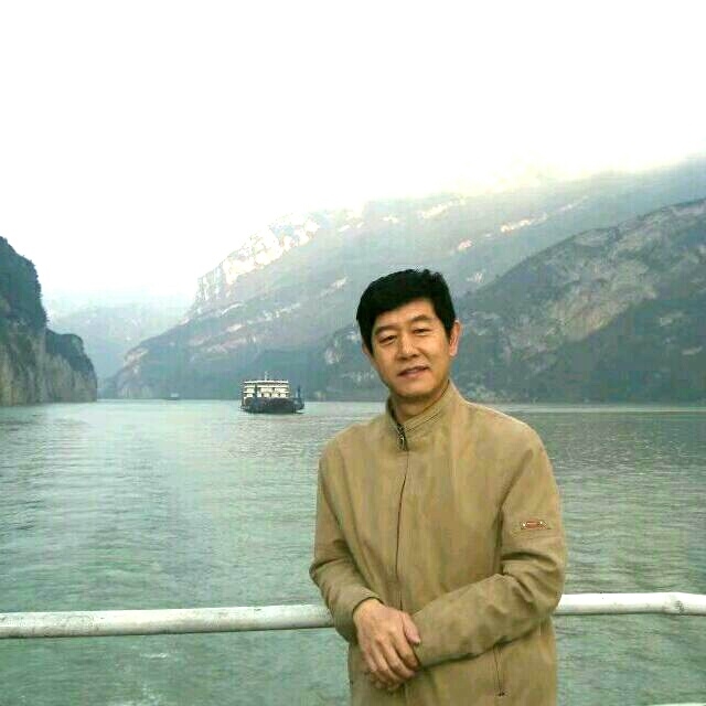 优秀善良178/72的第一张照片--承德相亲服务中心