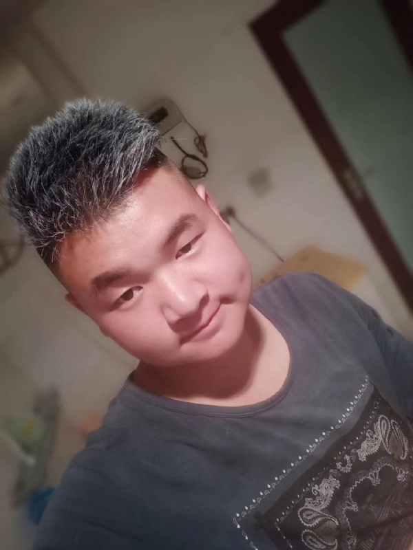 李子木的第一张照片--承德相亲服务中心