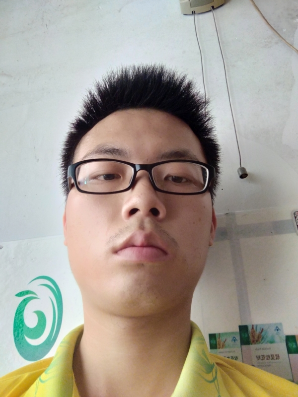 舒荷的第二张照片--承德相亲服务中心