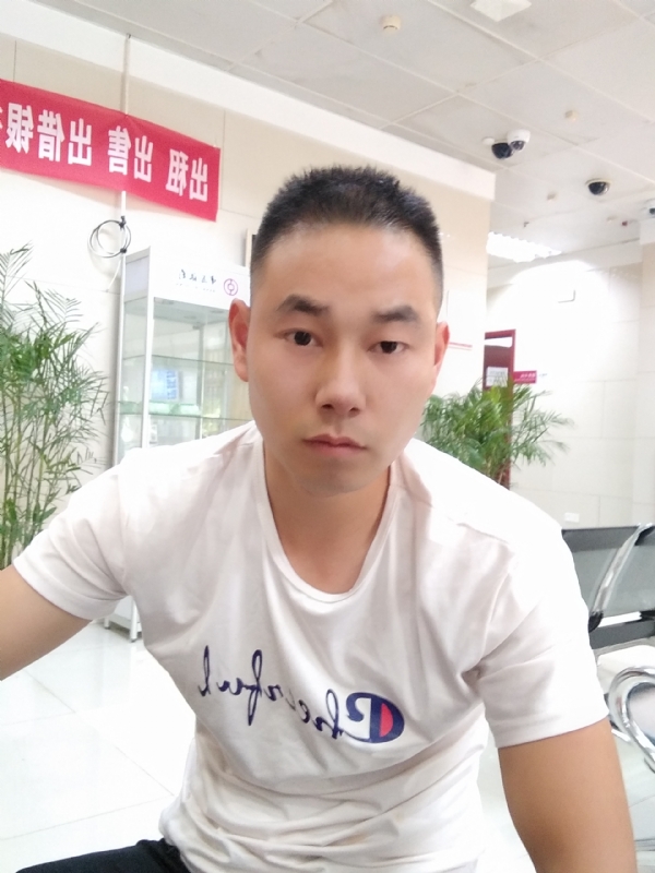 小少的第一张照片--承德相亲服务中心