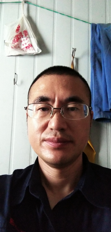 大海的第一张照片--承德相亲服务中心