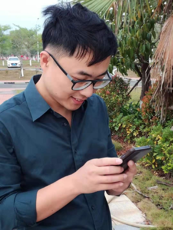 鼠王子的第一张照片--承德相亲服务中心