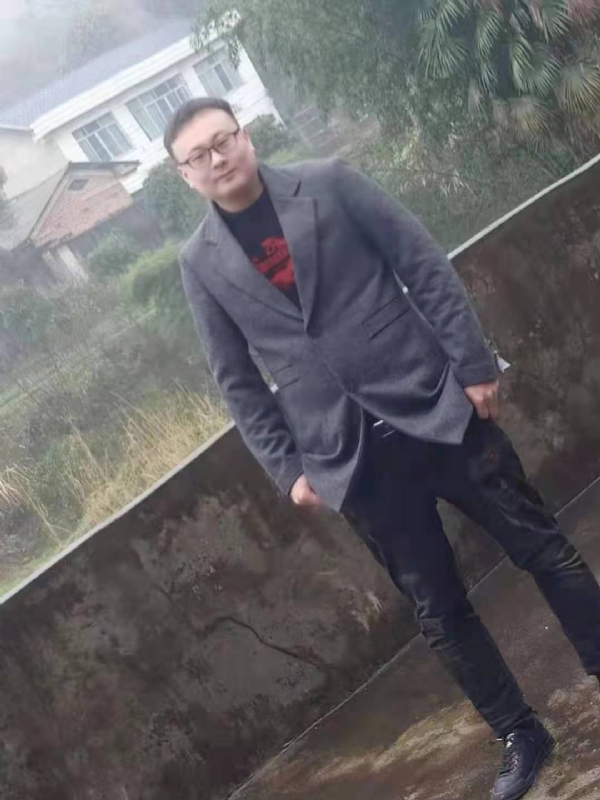 冰城的第二张照片--承德相亲服务中心