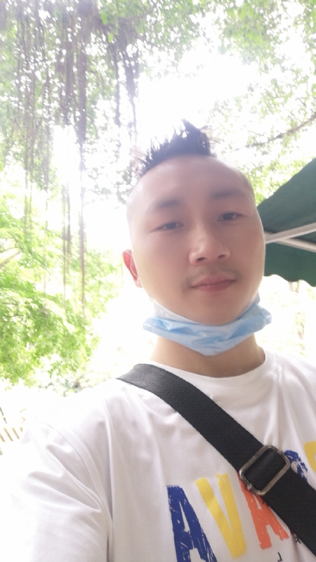 守望幸福的第一张照片--承德相亲服务中心
