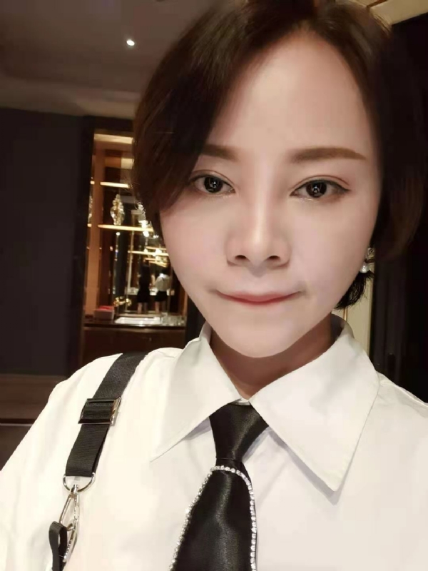 只为一人的第一张照片--承德相亲服务中心