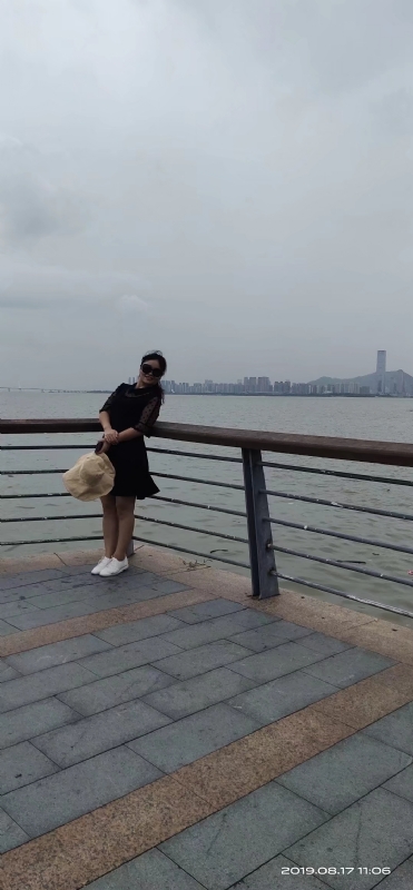 清秋的第一张照片--承德相亲服务中心