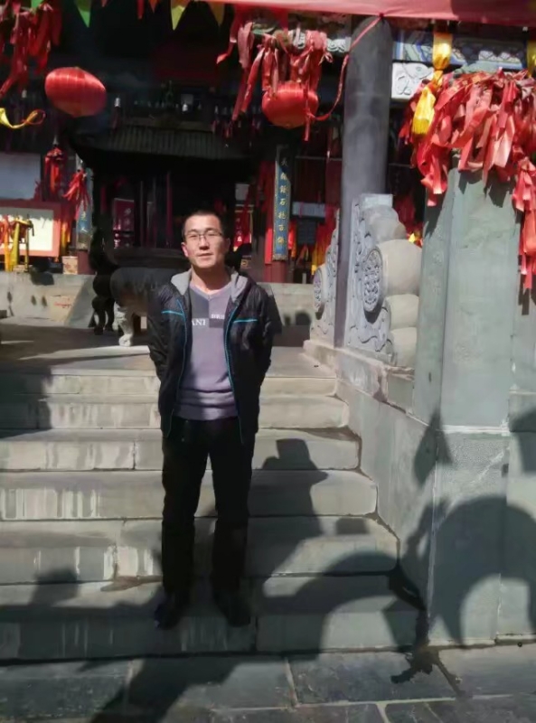 淡然的第一张照片--承德相亲服务中心