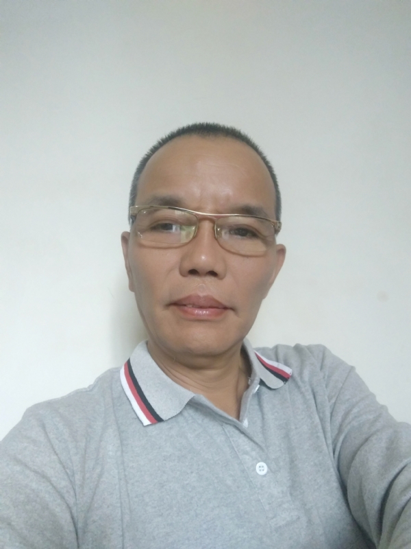稳重大方的第一张照片--承德相亲服务中心