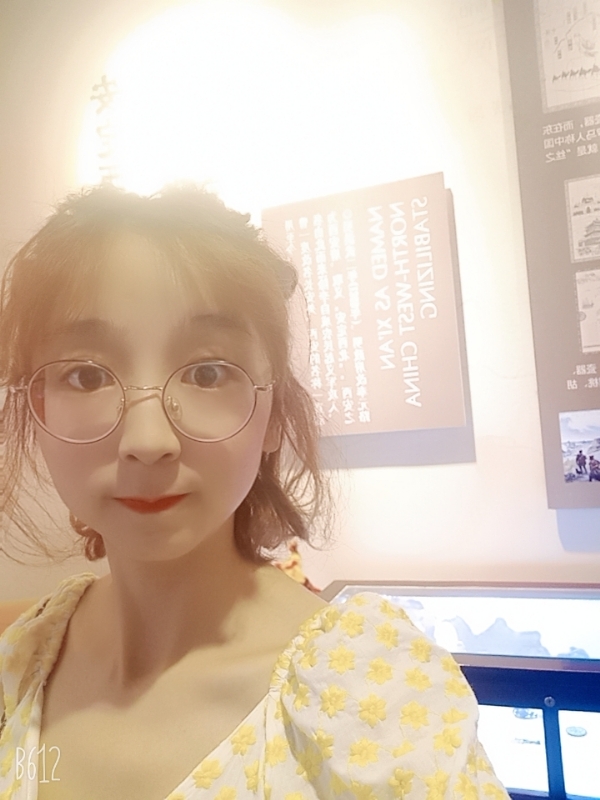 吴小小的第一张照片--承德相亲服务中心