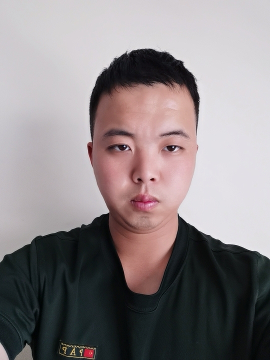 明月天涯的第一张照片--承德相亲服务中心