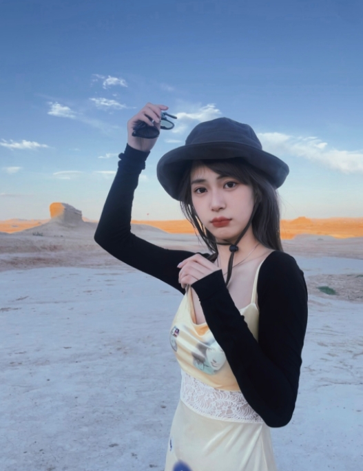 英姐的第一张照片--承德相亲服务中心