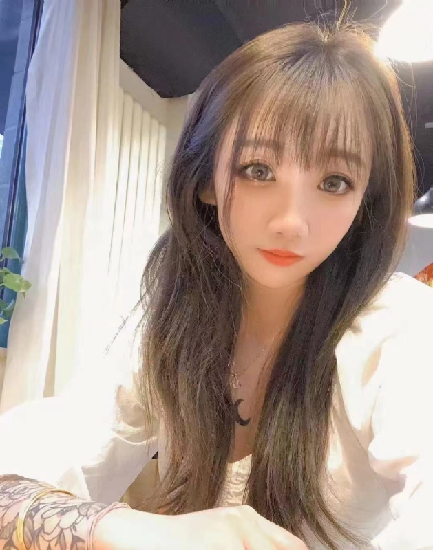 柚子的第一张照片--承德相亲服务中心