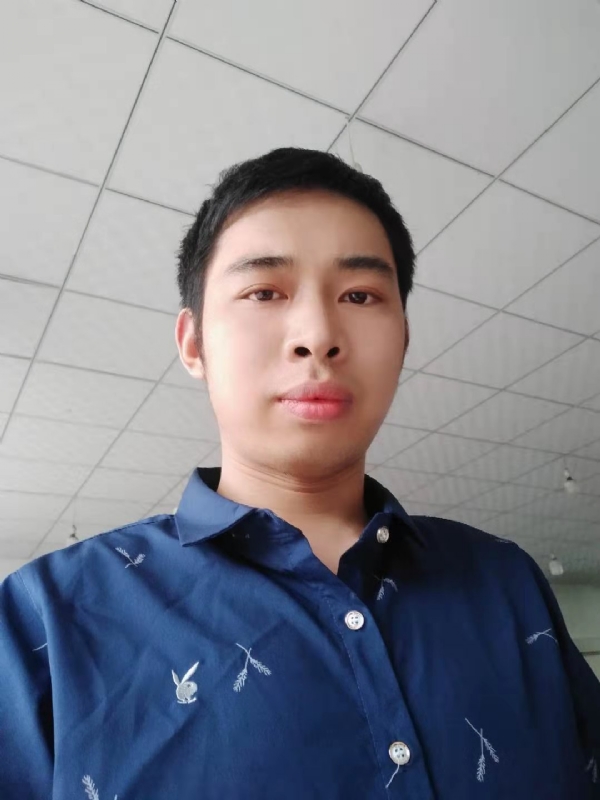 啊辉的第一张照片--承德相亲服务中心