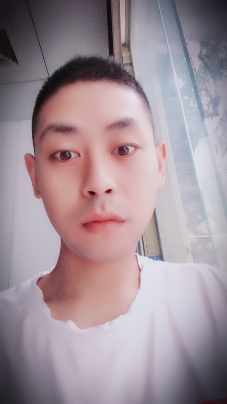 豆子的第二张照片--承德相亲服务中心