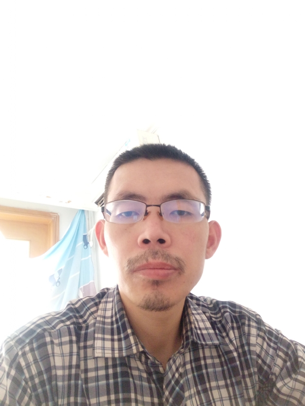 芳华的第一张照片--承德相亲服务中心