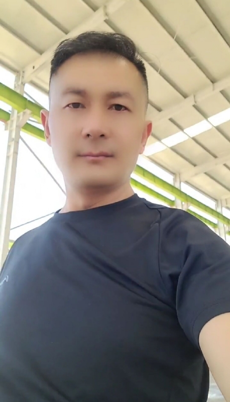 ZHANGHAO的第一张照片--承德相亲服务中心