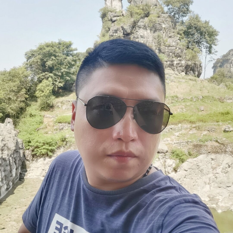 葡萄的第一张照片--承德相亲服务中心