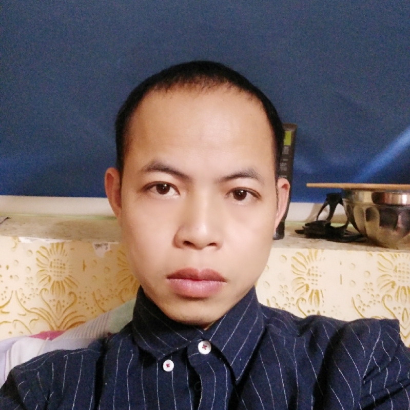 男儿当自强的第一张照片--承德相亲服务中心