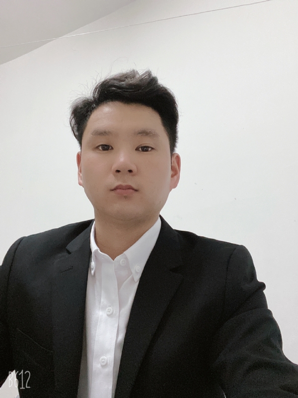 通信员的第一张照片--承德相亲服务中心
