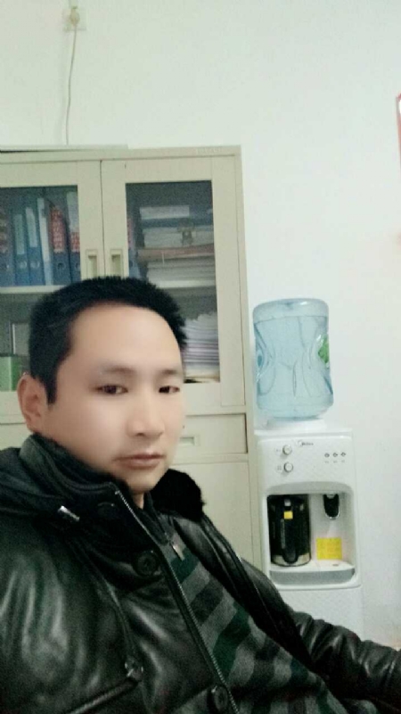 蓝色棒棒糖的第一张照片--承德相亲服务中心