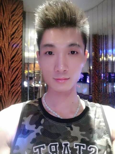 人生如戏的第一张照片--承德相亲服务中心