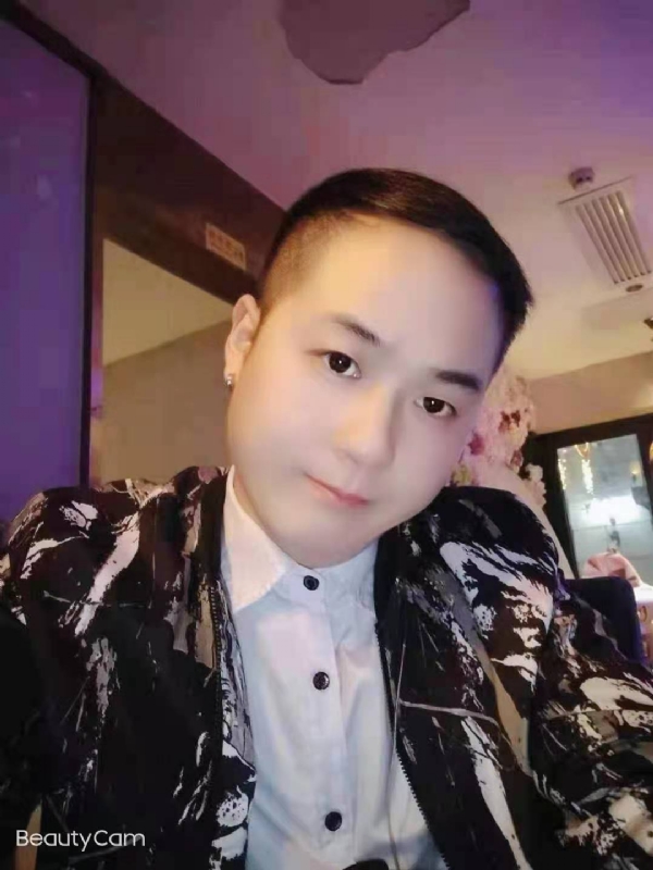 放弃一切，从头再来的第一张照片--承德相亲服务中心