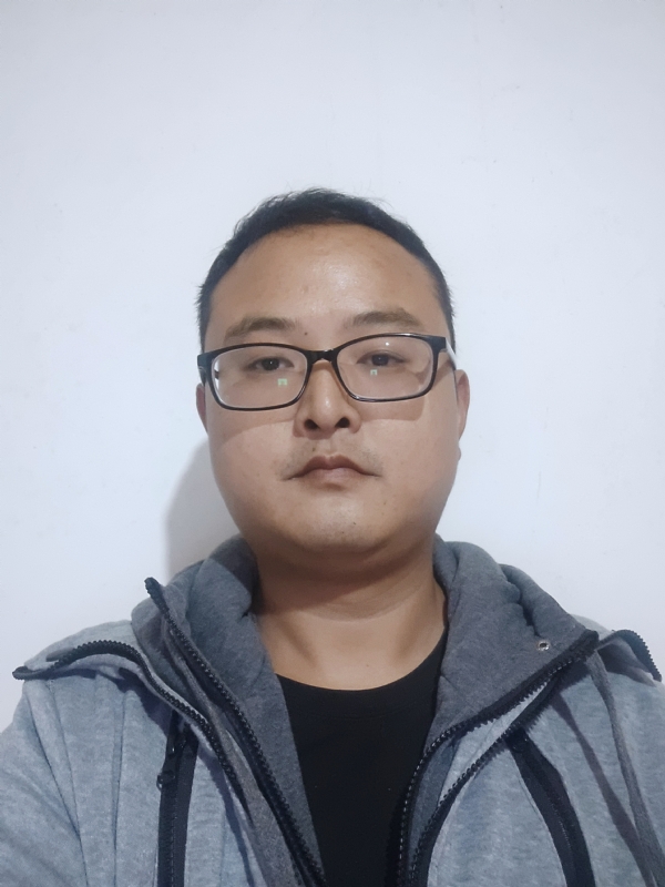 爱在一瞬间的第一张照片--承德相亲服务中心