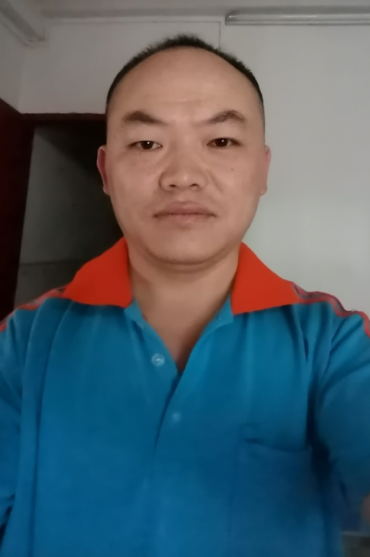 与子携老的第八张照片--承德相亲服务中心