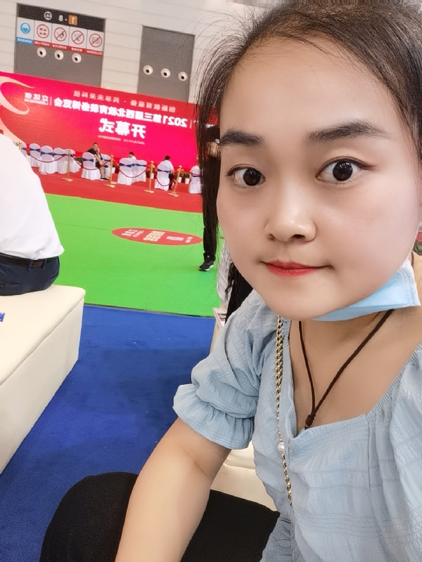 娜娜的第一张照片--承德相亲服务中心