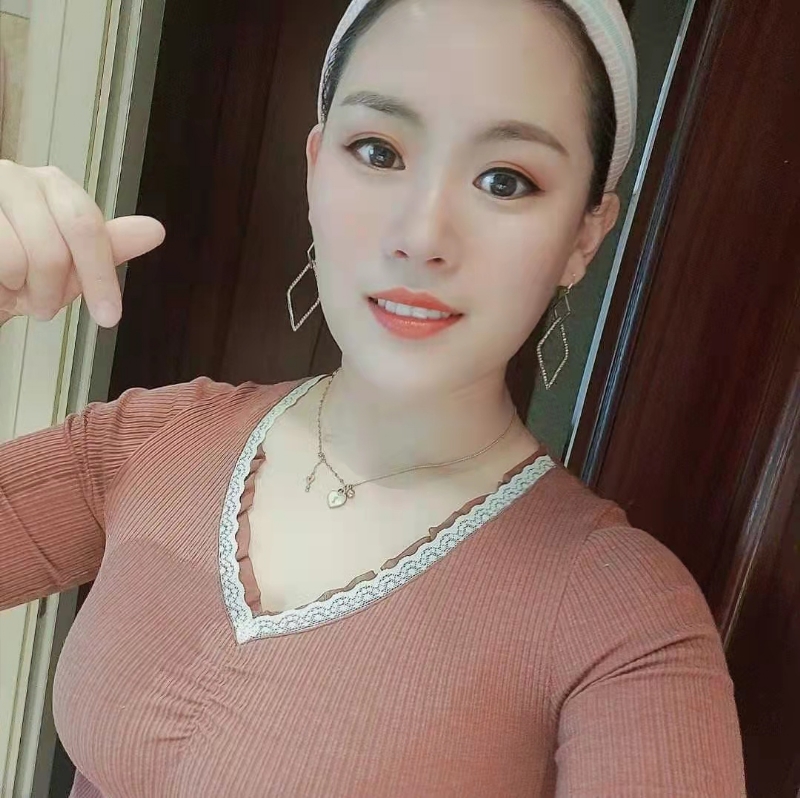 蜜&糖的第一张照片--承德相亲服务中心