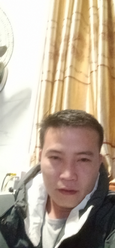 一个人的烟火的第一张照片--承德相亲服务中心