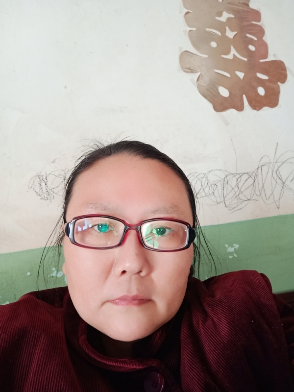 苦乐的第三张照片--承德相亲服务中心