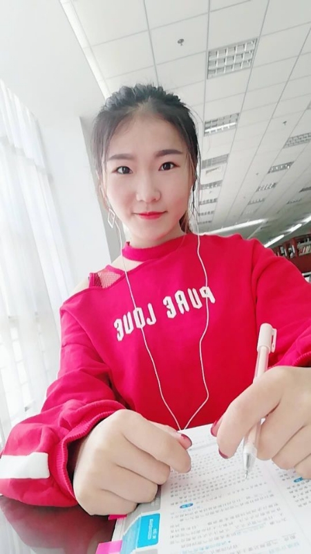 Smile的第二张照片--承德相亲服务中心