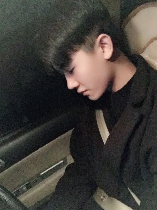 wx的第二张照片--承德相亲服务中心