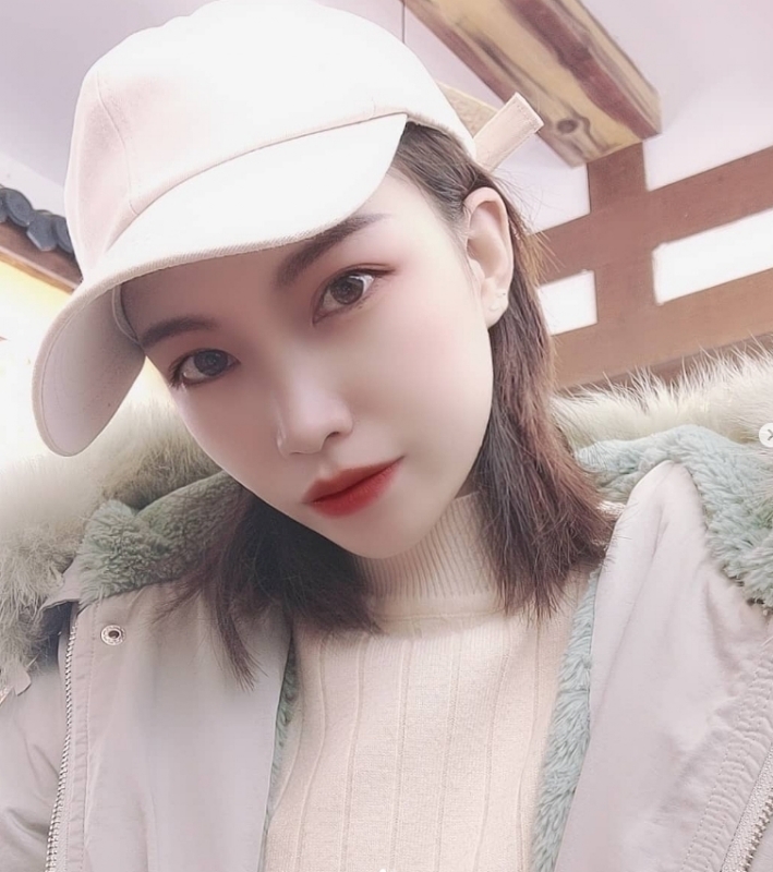 小婉的第一张照片--承德相亲服务中心