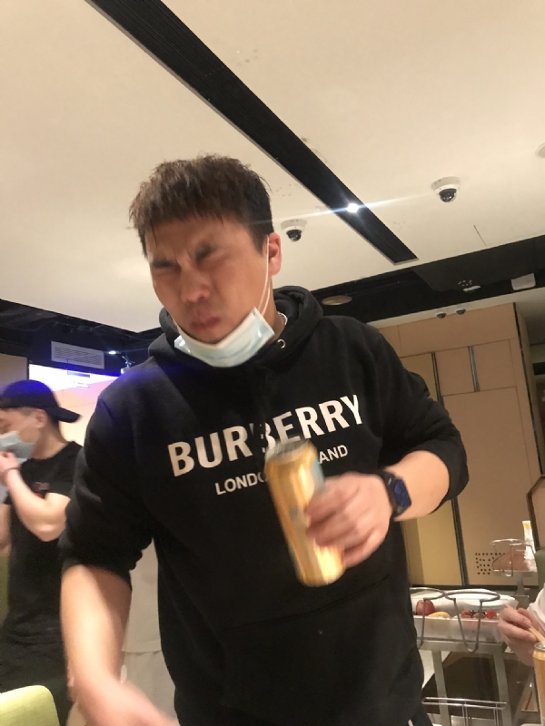 偶遇的第一张照片--承德相亲服务中心
