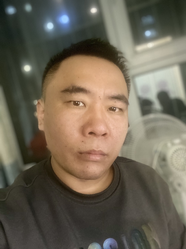 云的第四张照片--承德相亲服务中心