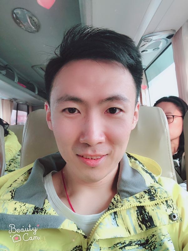 郭白白的第二张照片--承德相亲服务中心
