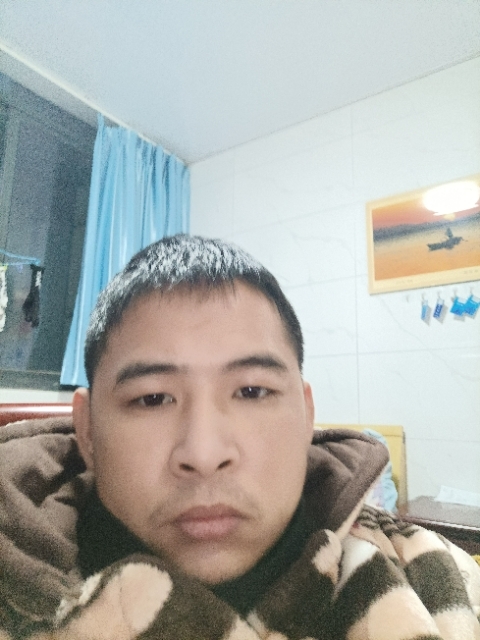 寂寞的第一张照片--承德相亲服务中心